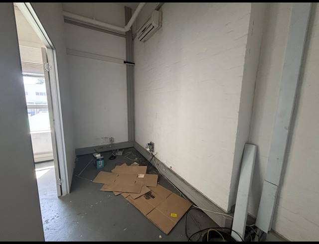 1,024M² OFFICE TO LET IN BELLVILLE SOUTH INDUSTRIA